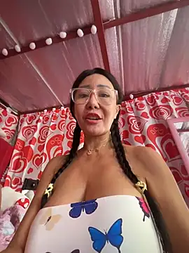 sweetieme online show from May 2026 02:03:01 AM