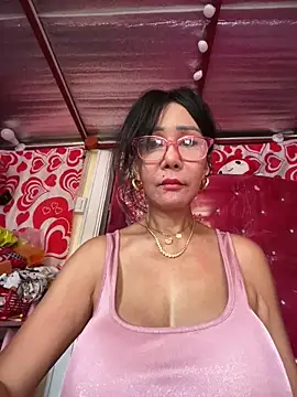 Snapshot of sweetieme chatting on June 2026 02:06:02 AM sweetieme online show from June 2026 02:06:02 AM