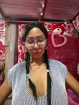 sweetieme online show from April 2026 01:56:01 PM