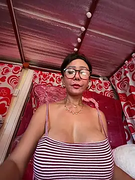 sweetieme online show from March 2026 01:38:01 AM