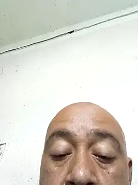 GeorgeVergaGrues online show from October 2025 02:13:01 AM