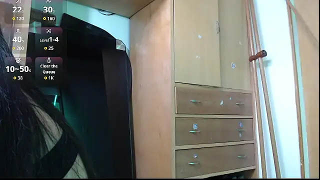 evolet01 online show from February 2026 10:22:02 PM