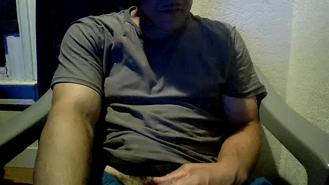 Snapshot of loozamangos chatting on September 2025 05:36:01 AM loozamangos online show from September 2025 05:36:01 AM