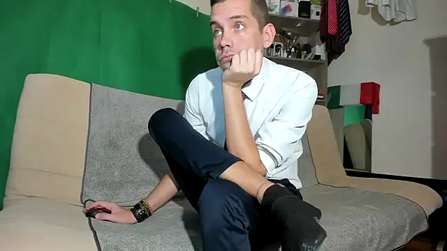 viraglaci18xh online show from November 2025 02:04:01 AM