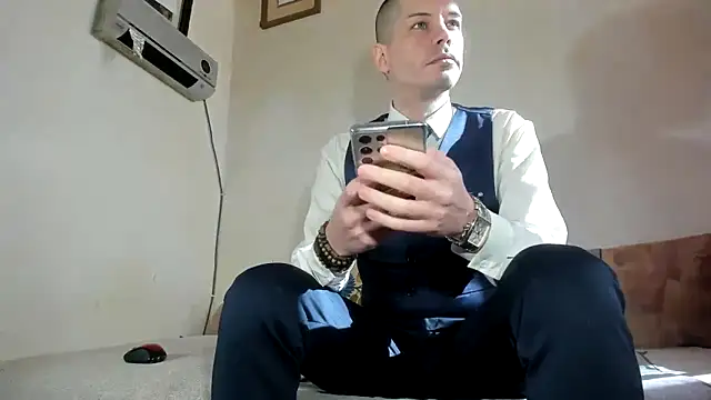 viraglaci18xh online show from February 2026 01:00:02 PM