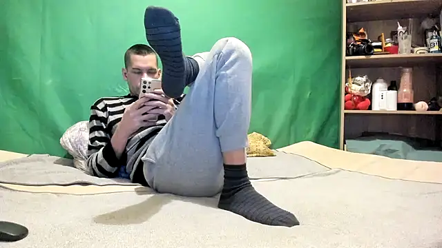 viraglaci18xh online show from February 2026 10:31:01 PM