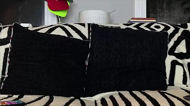 bestofdoseswirls online show from February 2026 03:38:02 AM