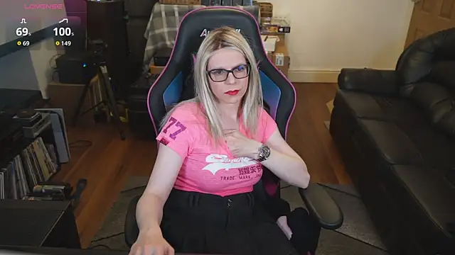 KelseyCobalt online show from October 2025 06:21:01 PM