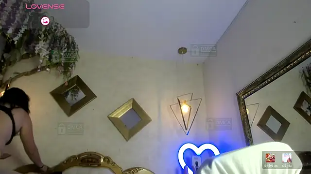 LADY HELLEN online show from May 2026 07:17:01 PM
