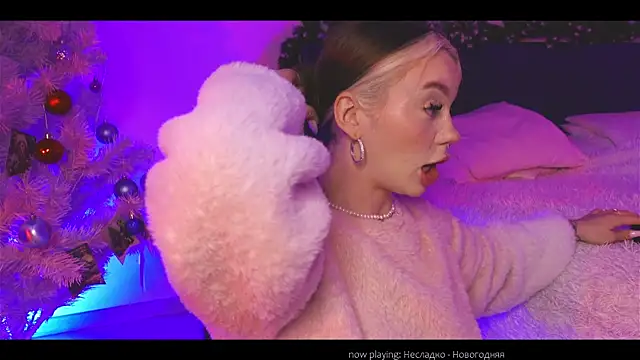 KristaBrooks online show from December 2024 01:47:01 PM