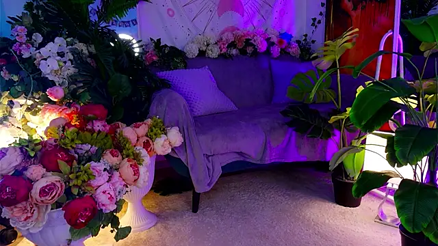 KristaBrooks online show from October 2025 01:45:02 PM