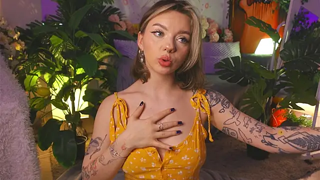 KristaBrooks online show from March 2025 04:40:02 PM