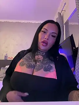 MelinaCurves  online show from April 2026 09:21:02 PM