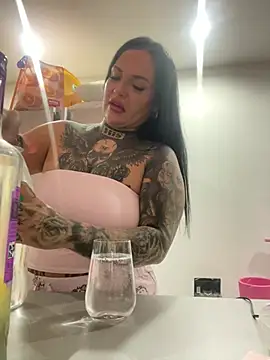  MelinaCurves  online show from May 2026 10:19:02 PM
