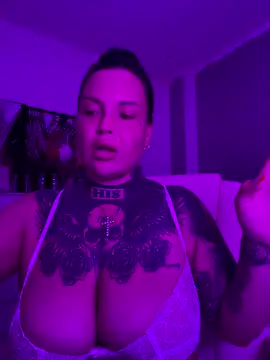  MelinaCurves  online show from May 2026 09:00:01 PM