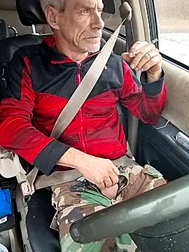 Biknight online show from October 2025 05:45:01 PM