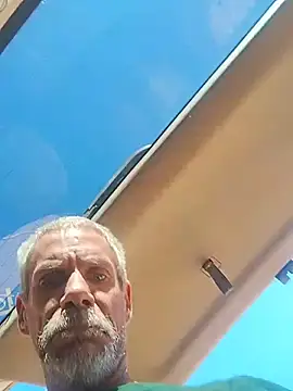 Biknight online show from November 2025 05:28:01 PM