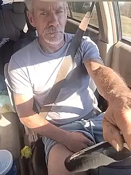 Biknight online show from November 2025 04:06:02 PM