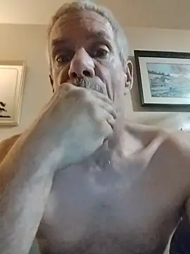 Biknight online show from December 2025 05:53:02 AM