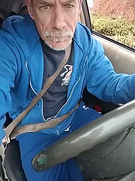 Biknight online show from January 2026 03:52:02 PM