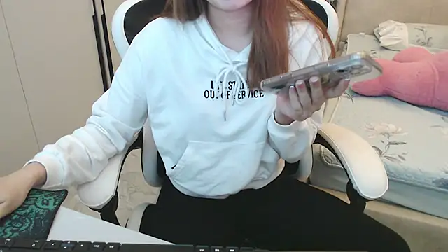 Snapshot of Hanako_love chatting on March 2025 03:43:01 AM Hanako love online show from March 2025 03:43:01 AM