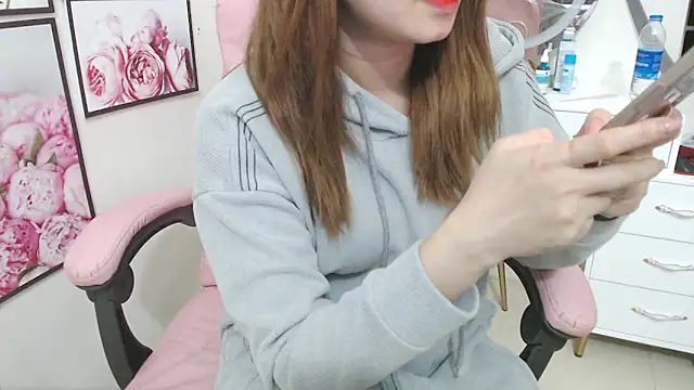 Snapshot of Hanako_love chatting on March 2025 03:59:01 PM Hanako love online show from March 2025 03:59:01 PM