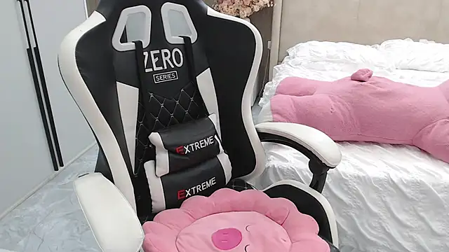 Hanako love online show from January 2026 02:45:01 PM