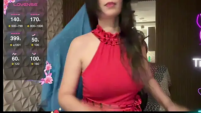 Leilacharlotte online show from January 2026 11:19:02 PM