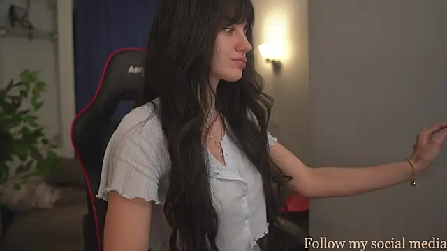 oxxme online show from November 2025 09:40:02 PM