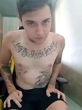 Snapshot of DanielMagains chatting on March 2025 01:06:02 PM DanielMagains online show from March 2025 01:06:02 PM