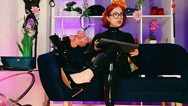 Ella  Kross online show from February 2026 08:02:02 AM