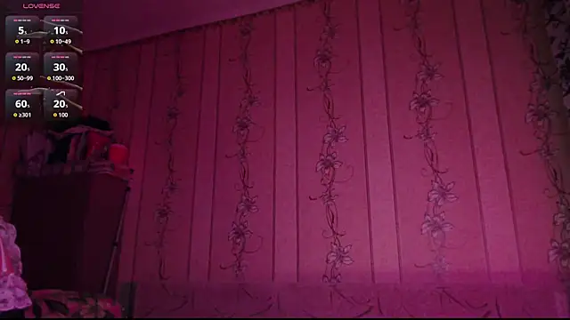 kisasuka online show from April 2026 07:28:02 PM