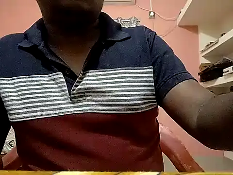 Snapshot of Aneesh007m chatting on October 2025 08:24:02 AM Aneesh007m online show from October 2025 08:24:02 AM