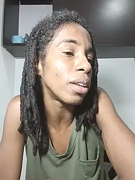 Snapshot of africa_deluxe chatting on July 2026 09:58:02 PM africa deluxe online show from July 2026 09:58:02 PM
