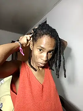 Snapshot of africa_deluxe chatting on April 2026 07:15:01 AM africa deluxe online show from April 2026 07:15:01 AM