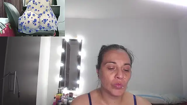 zoe hotxxx online show from October 2025 02:07:02 PM