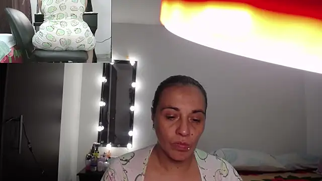 zoe hotxxx online show from October 2025 02:40:02 PM