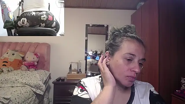 zoe hotxxx online show from March 2026 02:11:01 PM