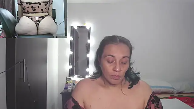 zoe hotxxx online show from November 2025 01:15:01 PM