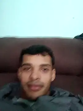 Snapshot of doodosantoss chatting on November 2025 01:10:02 PM doodosantoss online show from November 2025 01:10:02 PM