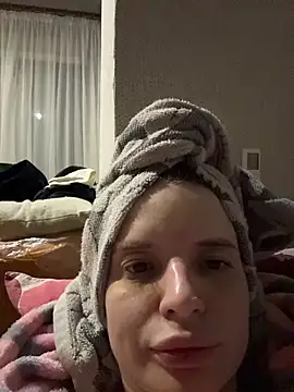 Naughty Alice online show from April 2026 08:15:02 PM