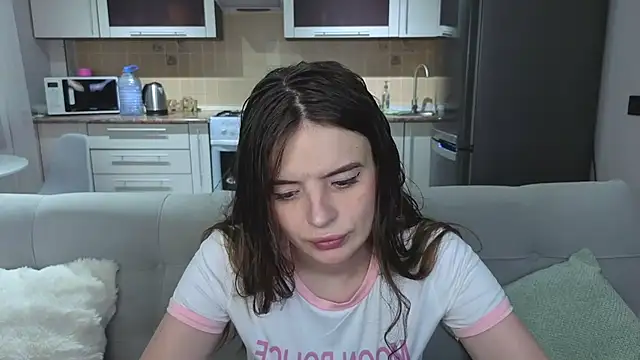 Naughty Alice online show from April 2026 11:27:01 AM