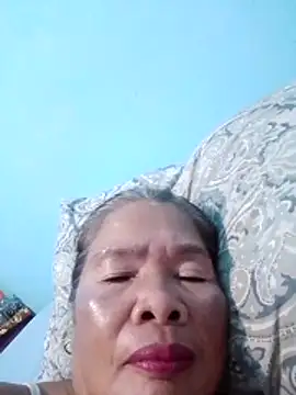 sexylizzy4u online show from February 2026 01:10:01 PM