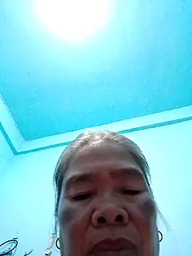 sexylizzy4u online show from March 2026 01:38:02 PM