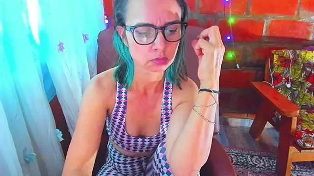 BrianaGarner online show from May 2026 05:38:01 PM