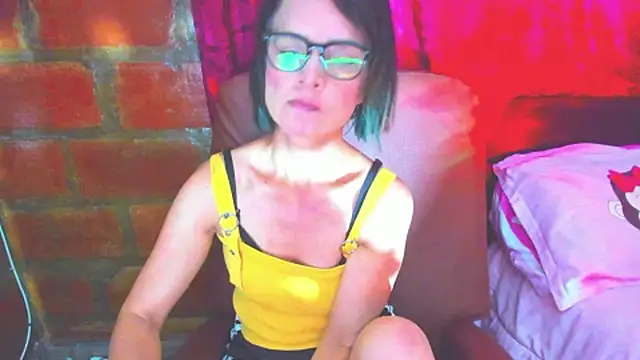 BrianaGarner online show from June 2026 05:41:01 PM