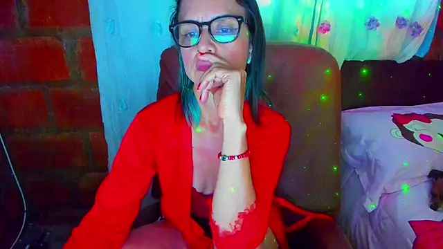 BrianaGarner online show from June 2026 12:12:02 AM