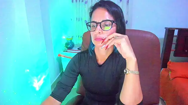 BrianaGarner online show from November 2025 04:11:01 AM