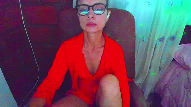 BrianaGarner online show from May 2026 06:19:02 AM