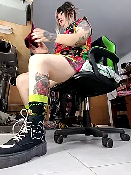 Snapshot of cindy_ink chatting on September 2025 04:46:01 PM cindy ink online show from September 2025 04:46:01 PM